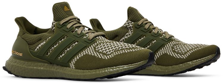 Adidas UltraBoost 10 DNA Focus Olive