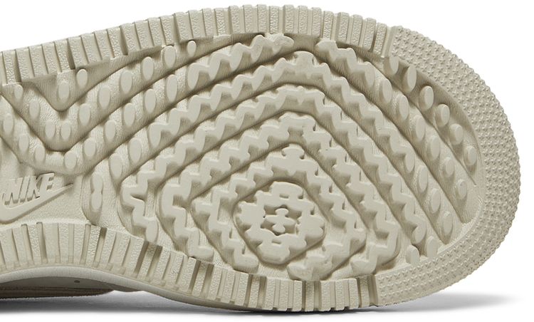 Nike Air Force 1 Luxe Triple White