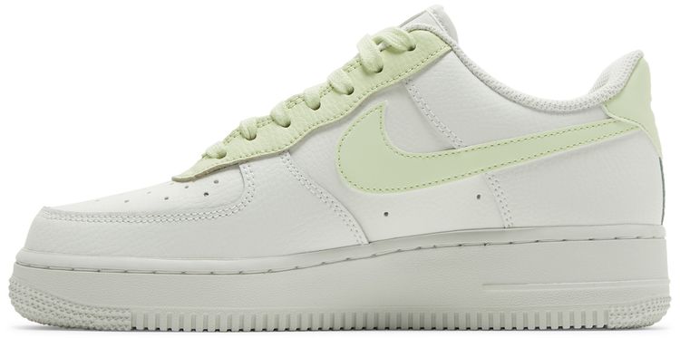 Nike Wmns Air Force 1 07 White Barely Volt