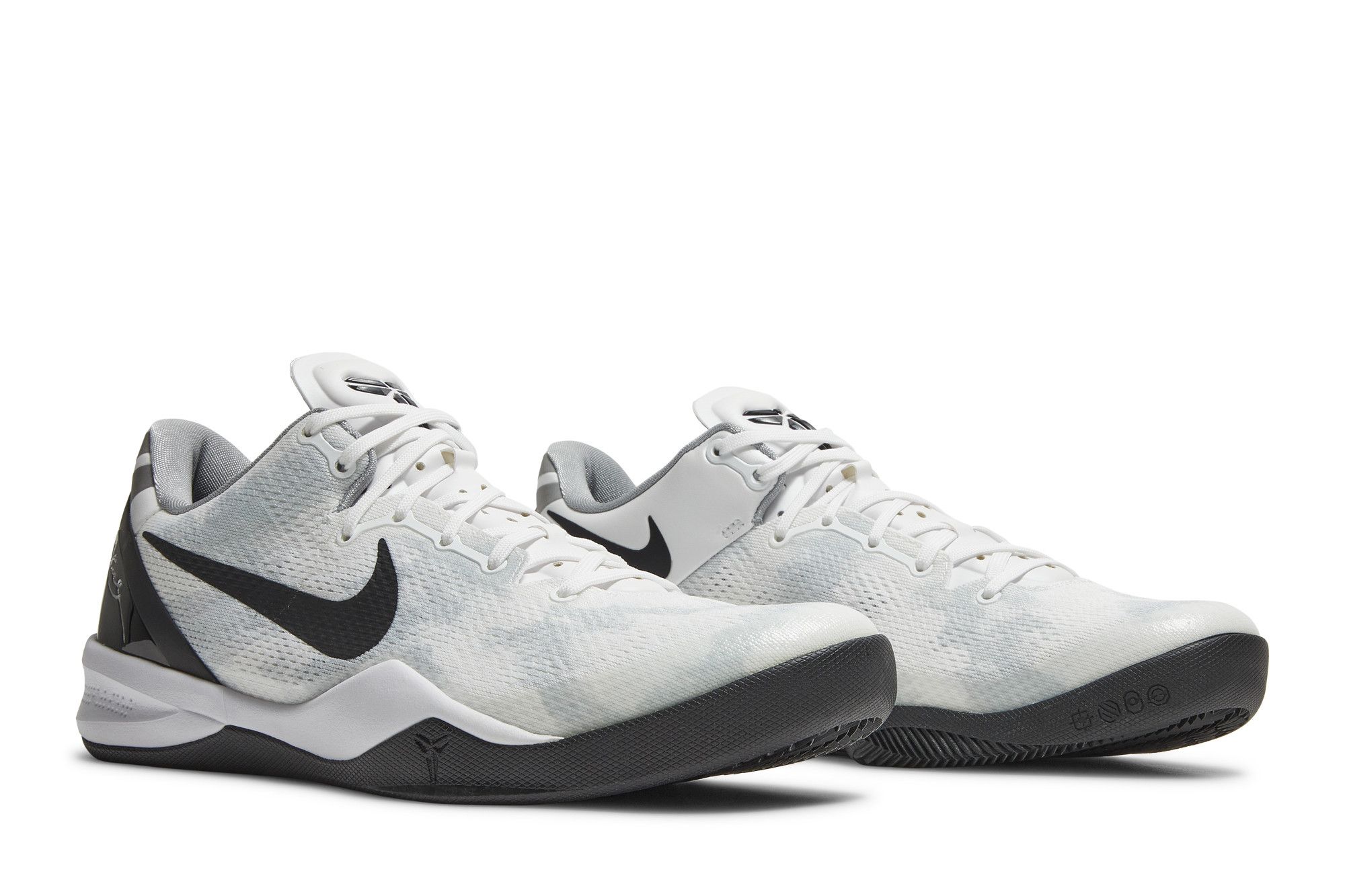 Kobe 8 black and white best sale