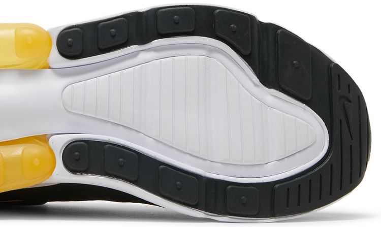 Nike Air Max 270 Go The Extra Smile