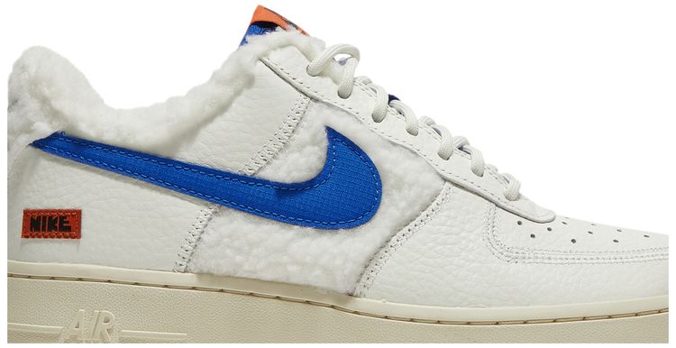 Nike Wmns Air Force 1 07 Sherpa Fleece