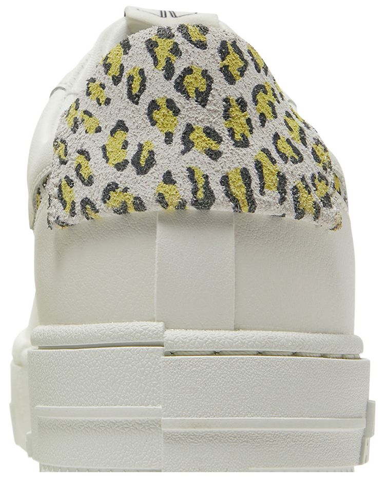 Nike Wmns Air Force 1 Pixel SE Leopard