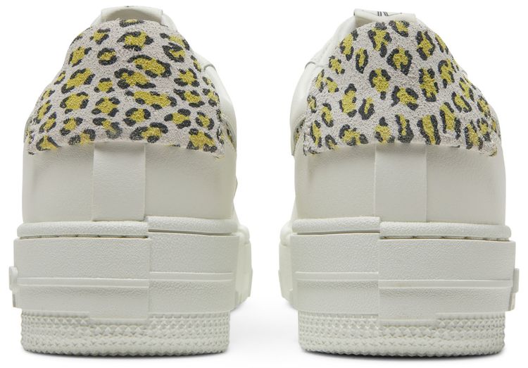 Nike Wmns Air Force 1 Pixel SE Leopard