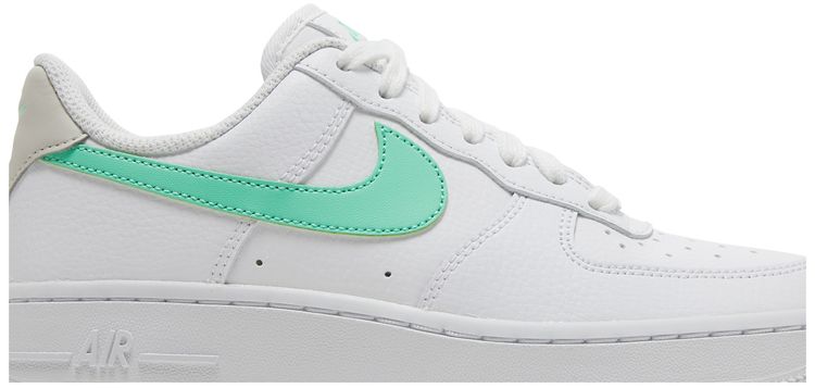 Nike Wmns Air Force 1 07 White Green Glow