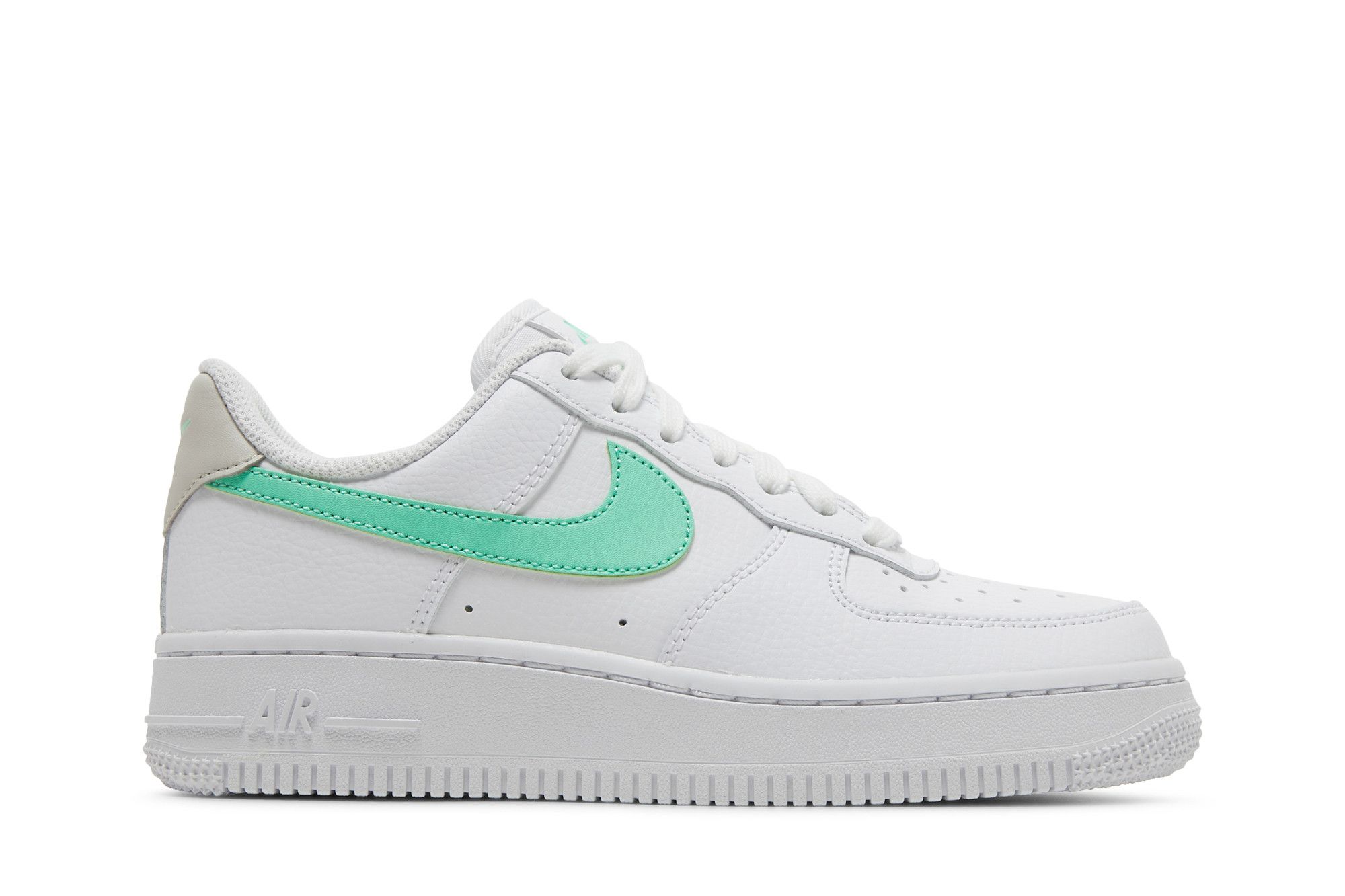 Wmns Air Force 1 07 White Green Glow