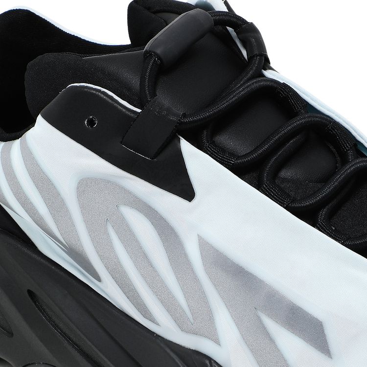 Yeezy Boost 700 MNVN Blue Tint