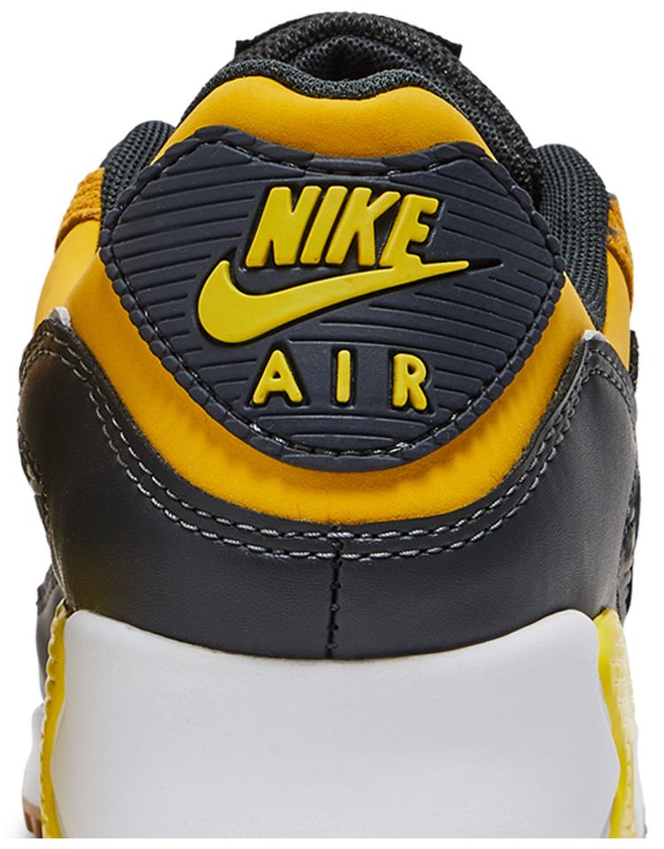 Nike Air Max 90 SE Go The Extra Smile
