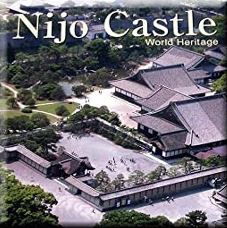 Pre-Owned Nijo Castle World Heritage Book