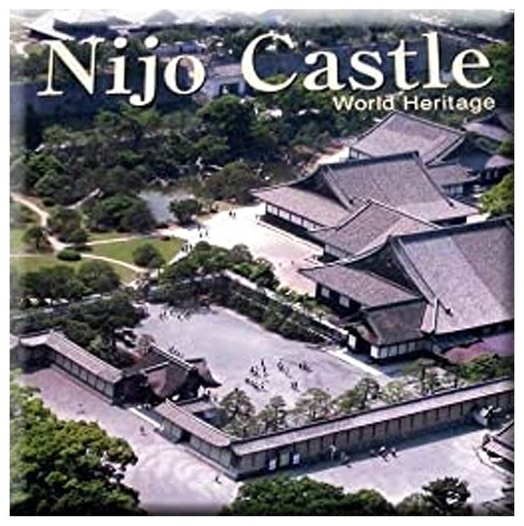 Pre Owned Nijo Castle World Heritage Book