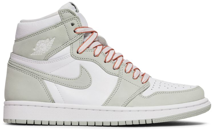 Wmns Air Jordan 1 Retro High OG Seafoam