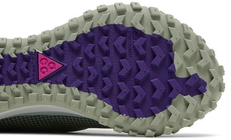 Nike ACG Mountain Fly GTX Clay Green