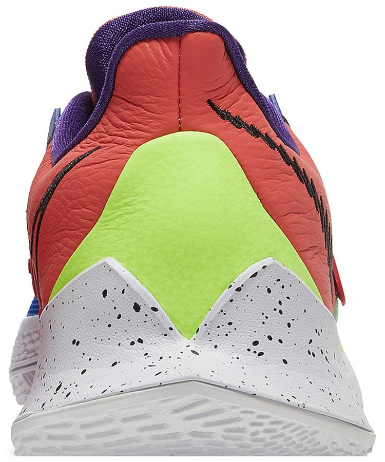 Nike Kyrie Low 3 NY vs NY