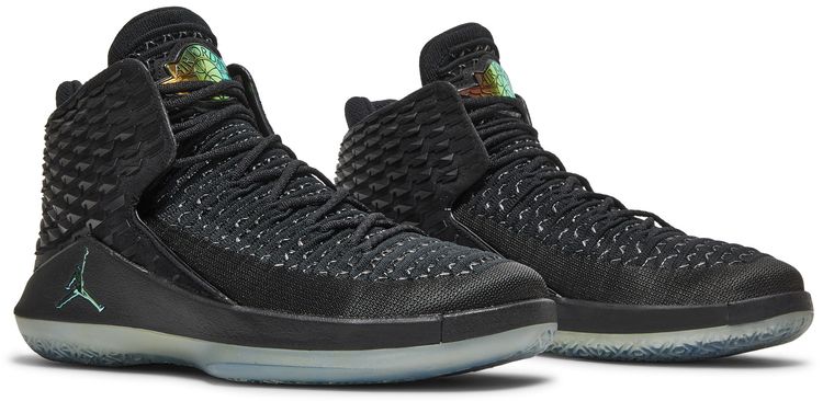 Air Jordan 32 Black Cat