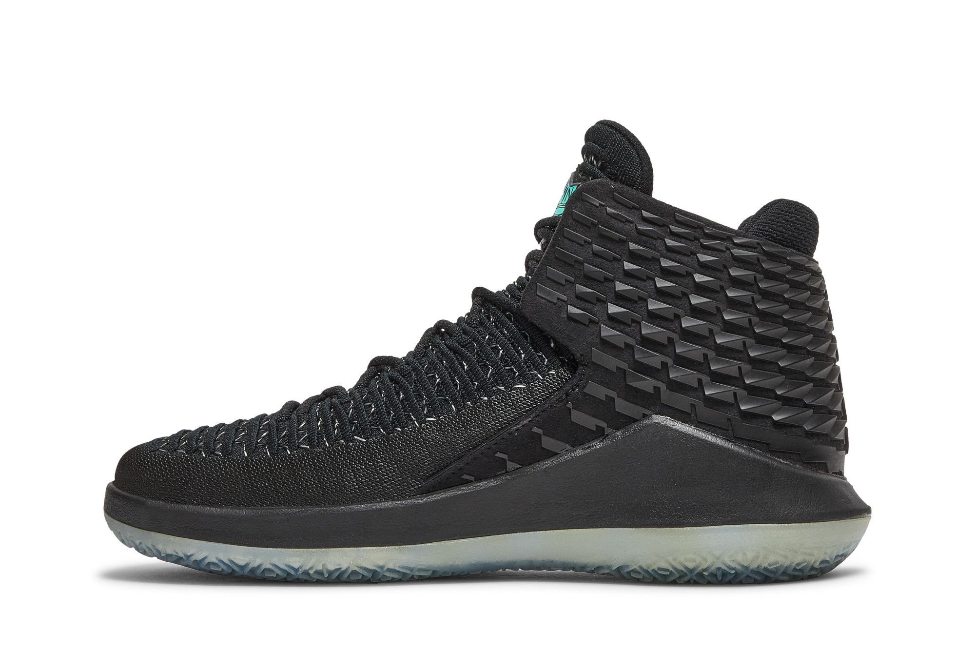 Size 10.5 Air Jordan 32 Black Cat