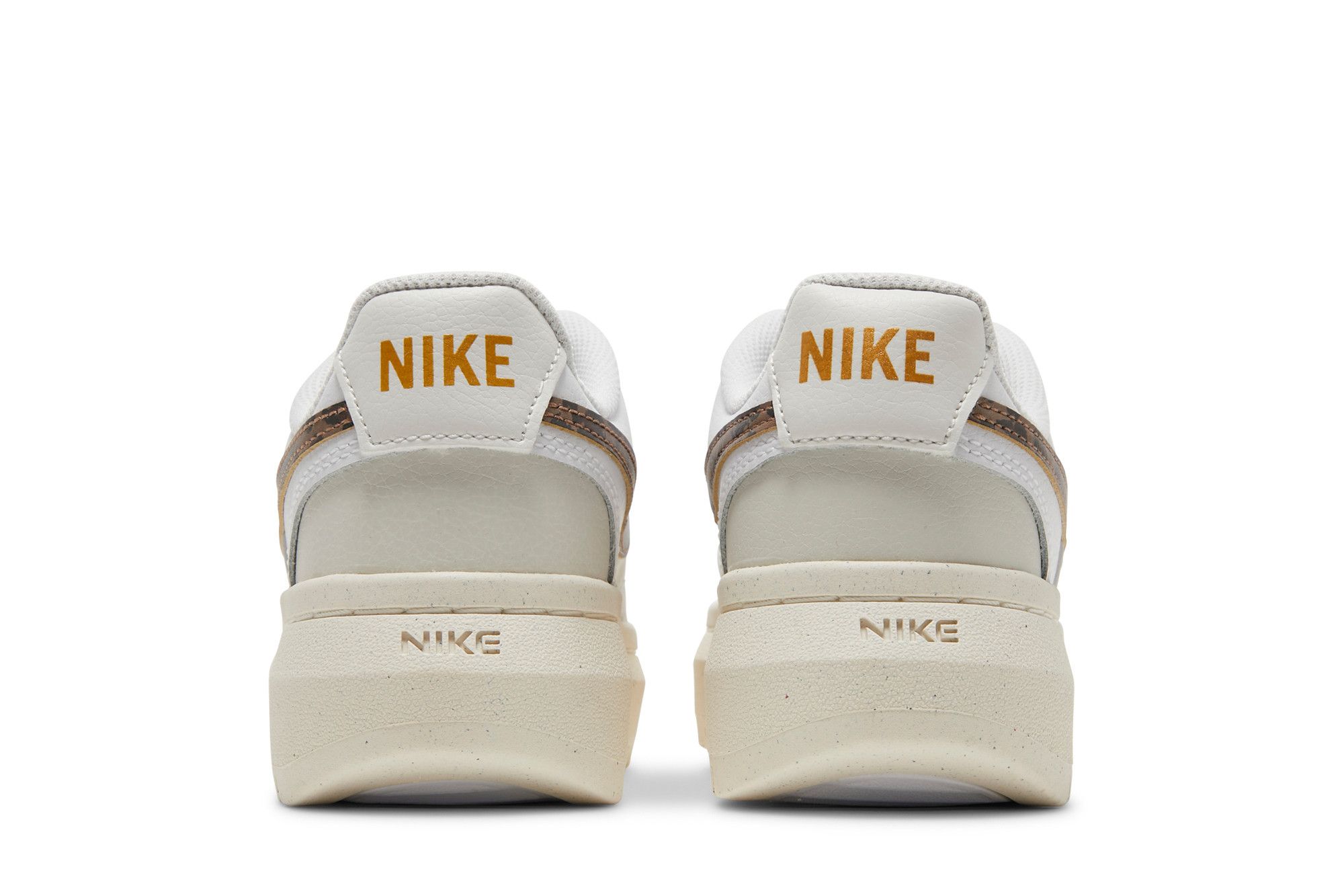 ★Nike★大人気★WMNS COURT VISION ALTA レオパード★追跡可 ☆Nike☆大人気☆WMNS COURT VISION ALTA レオパード☆追跡可