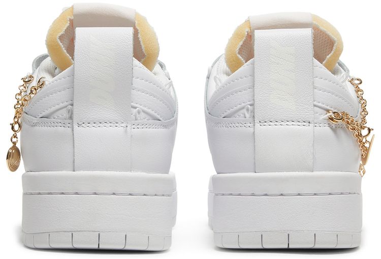 Nike Wmns Dunk Low Disrupt Lucky Charms