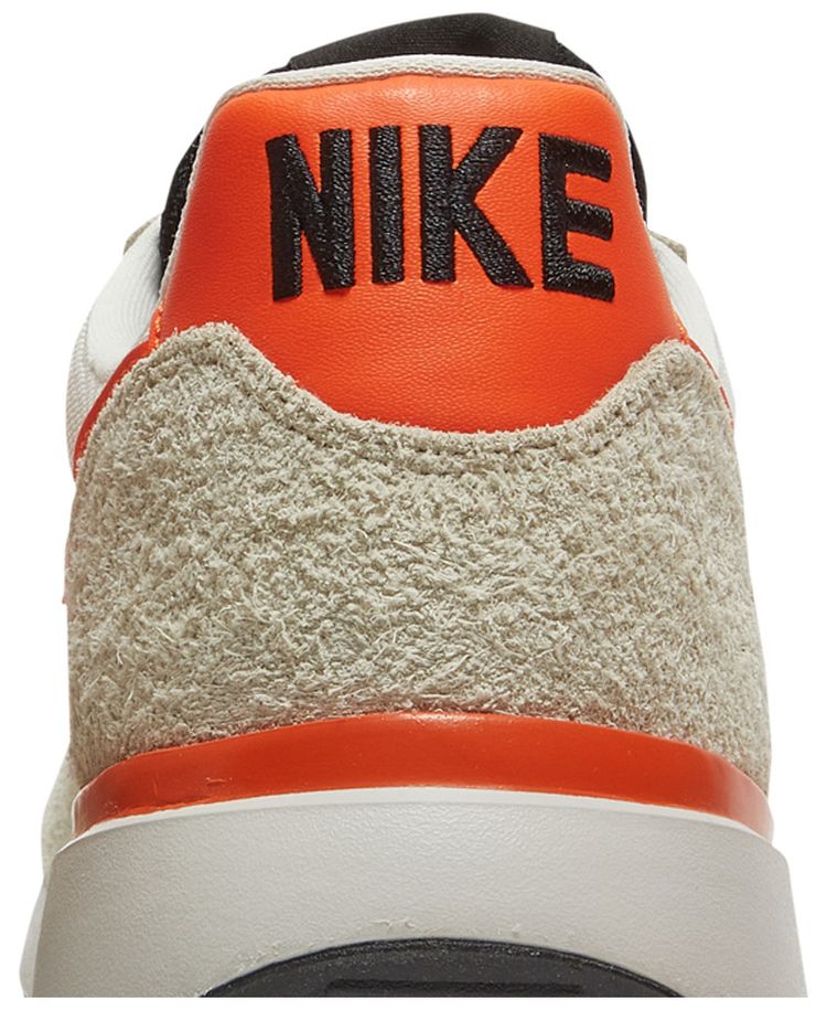 Nike Lava Dome Ultra