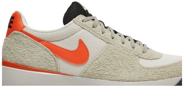 Nike Lava Dome Ultra