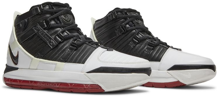 Zoom LeBron 3 Home