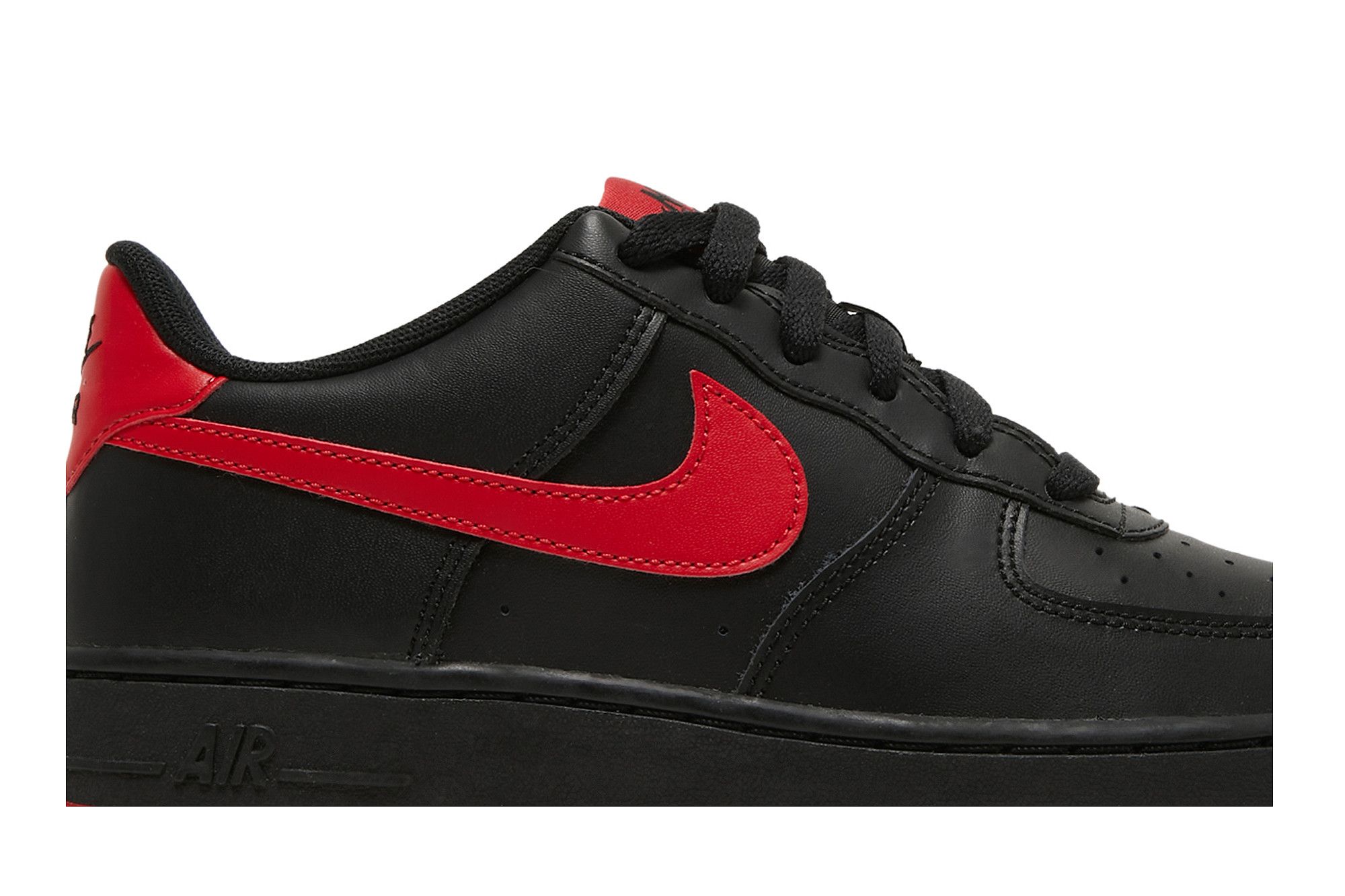 Air force 1 low black and red discount
