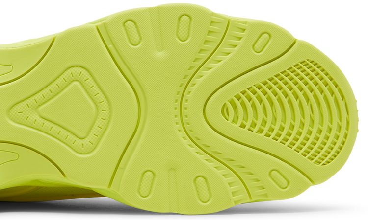 Mercedes AMG Petronas Motorsport x Puma RS Connect Bluemazing