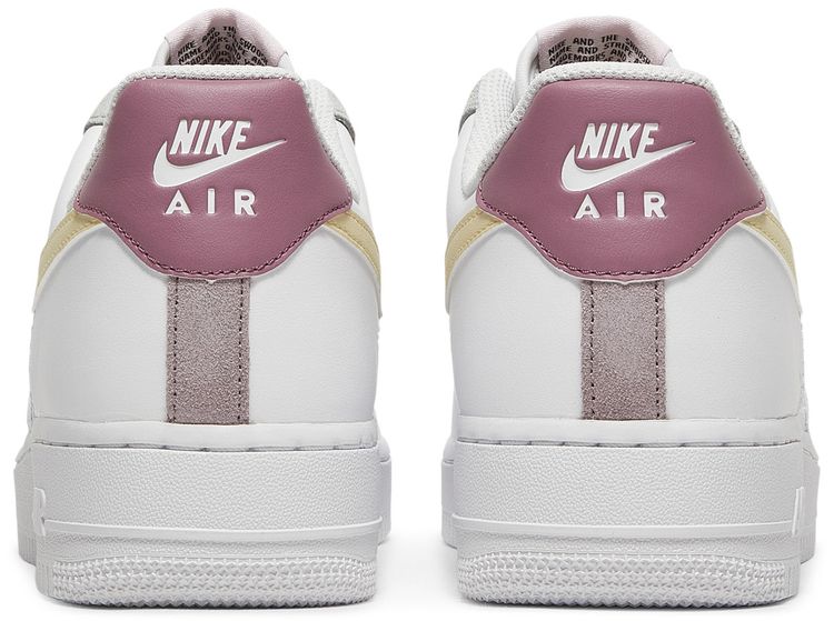 Nike Wmns Air Force 1 07 Essential White Lemon Drop