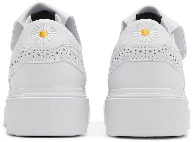G Dragon x Kwondo 1 Triple White