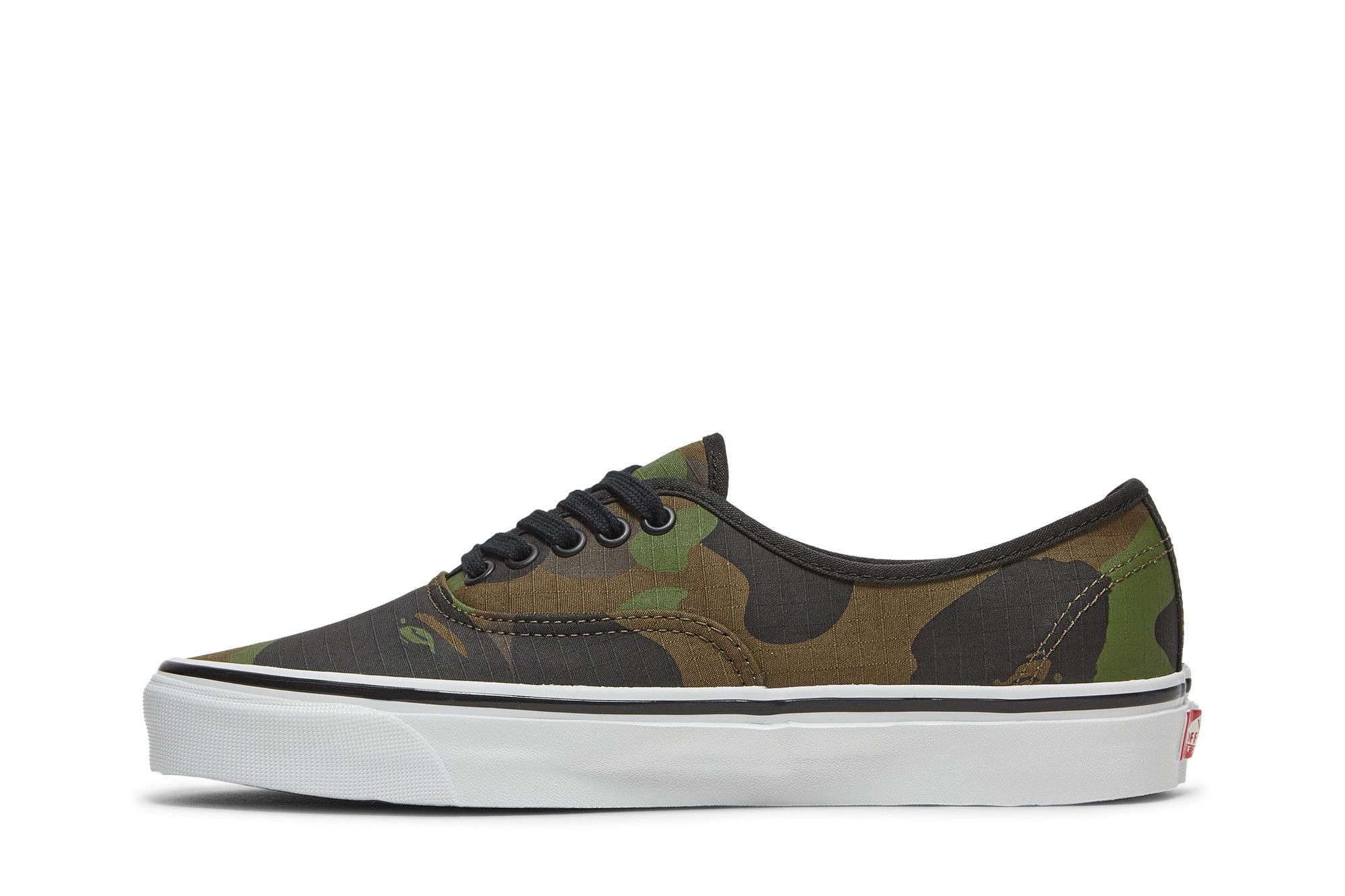 Vans authentic lo pro camo 2025