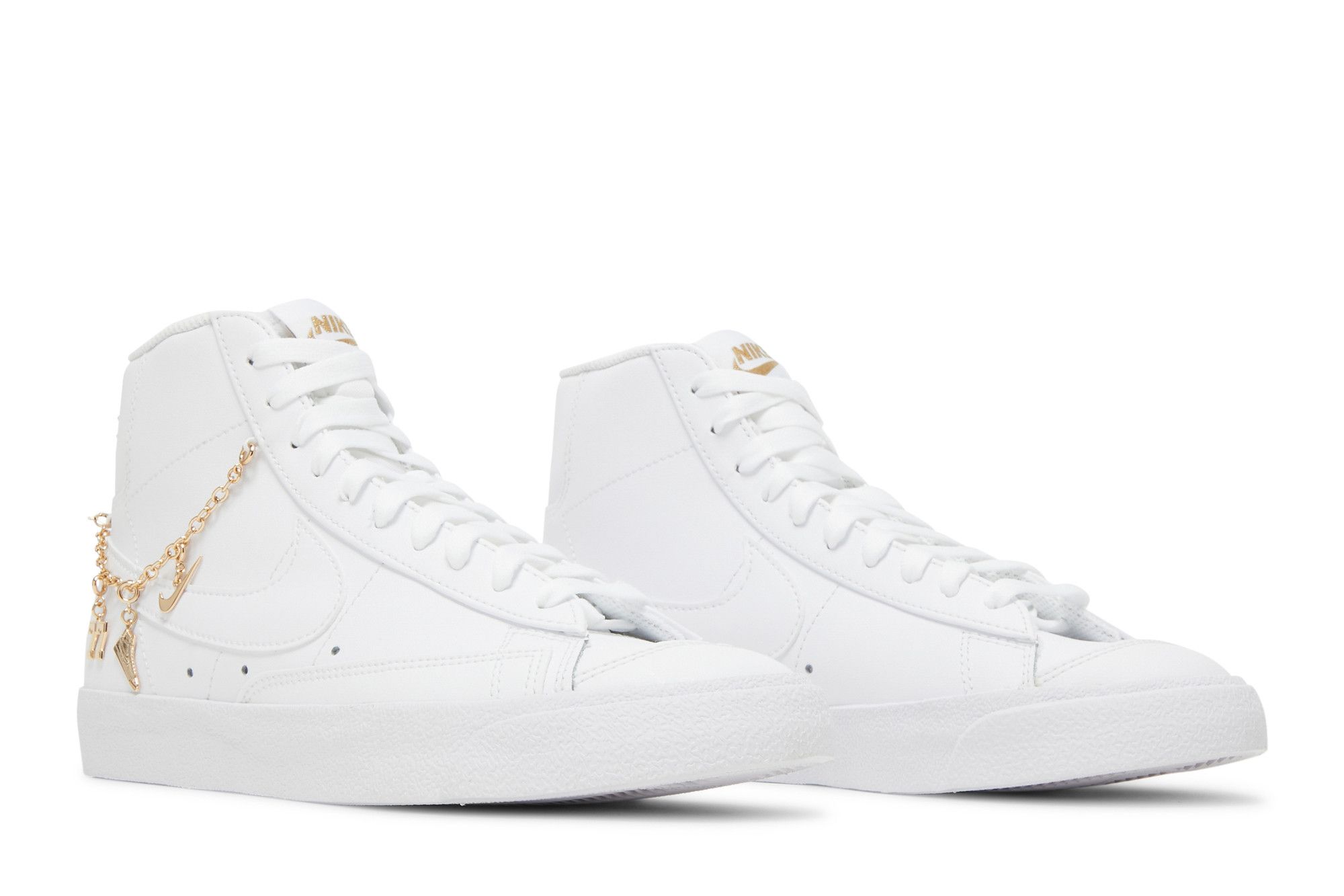 Buy Nike Wmns Blazer Mid '77 LX 'Lucky Charms - White Buy Nike Wmns Blazer Mid '77 LX 'Lucky Charms - White