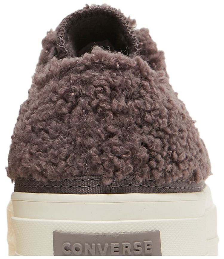 Converse Wmns Chuck Taylor All Star Platform Low Cozy Sherpa   Violet Ore