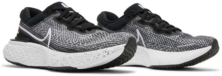 Nike ZoomX Invincible Run Flyknit Black White