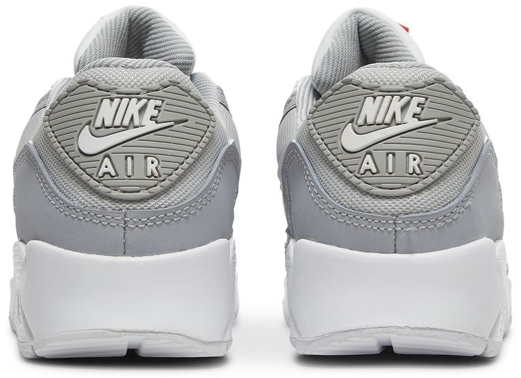 Nike Wmns Air Max 90 Light Smoke Grey