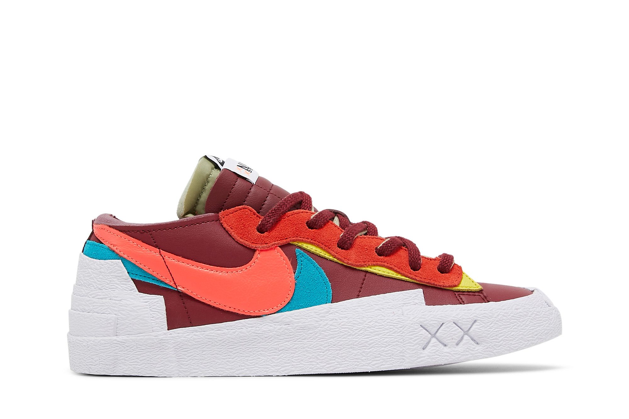 Buy KAWS x sacai x Blazer Low 'Team Red' - DM7901 600 | GOAT UK