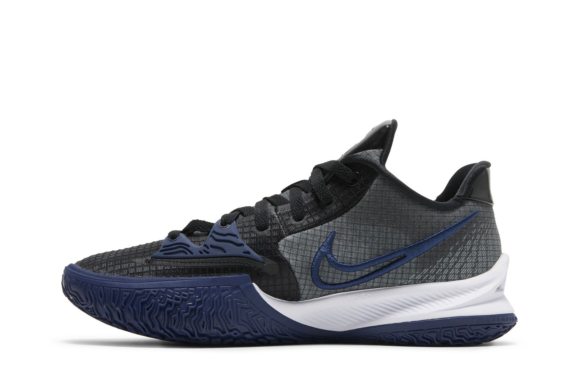Kyrie 4 lows black top