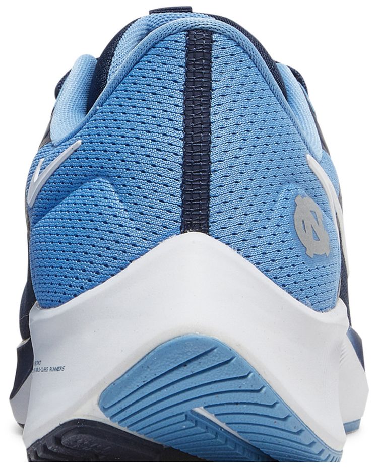 Nike Air Zoom Pegasus 38 UNC