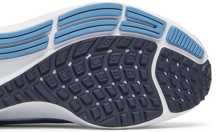 Nike Air Zoom Pegasus 38 UNC