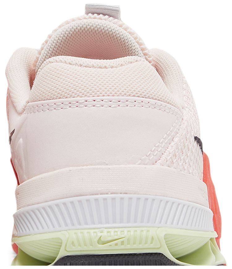 Nike Wmns Metcon 7 Light Soft Pink Magic Ember