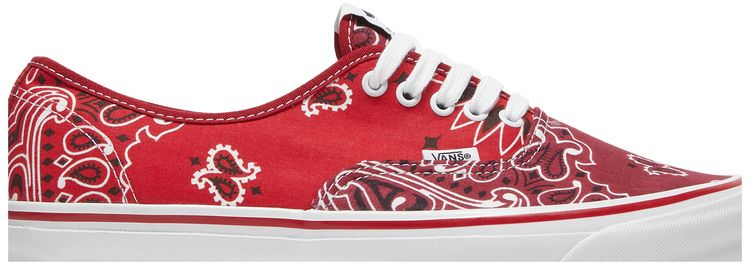Bedwin  The Heartbreakers x Vans Authentic Bandana Pack   Multi C