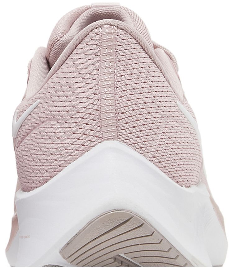 Nike Wmns Air Zoom Pegasus 38 Champagne