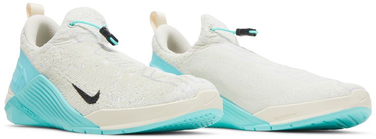 Nike Wmns React Metcon Light Cream Aurora Green