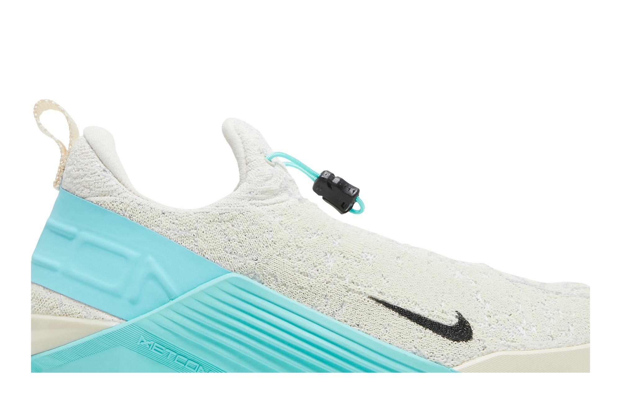 Nike aurora green top