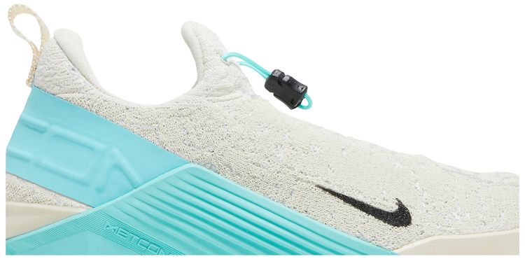 Nike Wmns React Metcon Light Cream Aurora Green