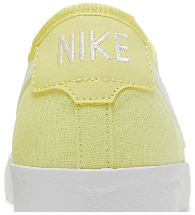 Nike Blazer Court SB Light Zitron