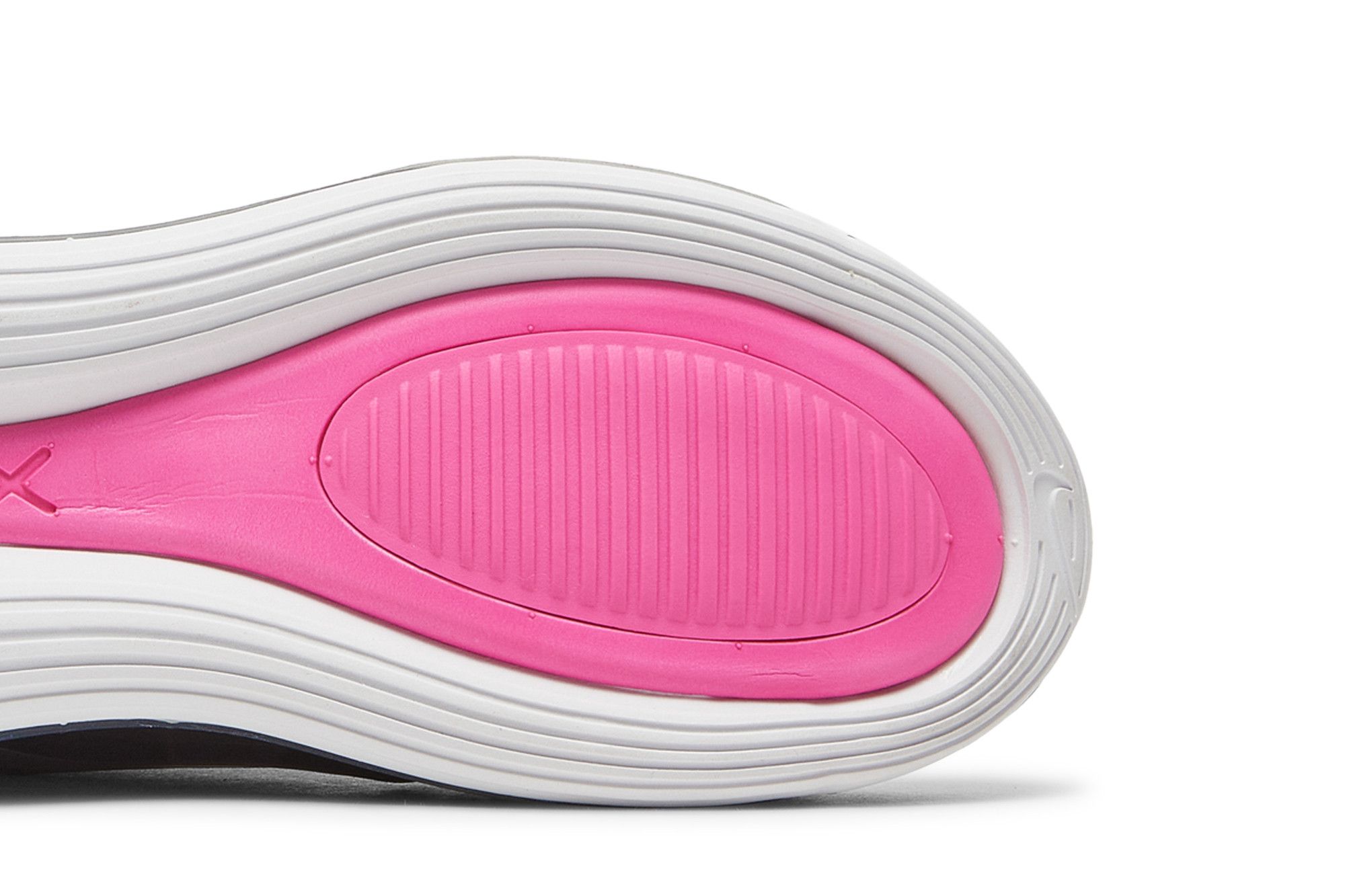 Buy Wmns Air Max 720 SE Black Laser Fuchsia CD2047 001 GOAT