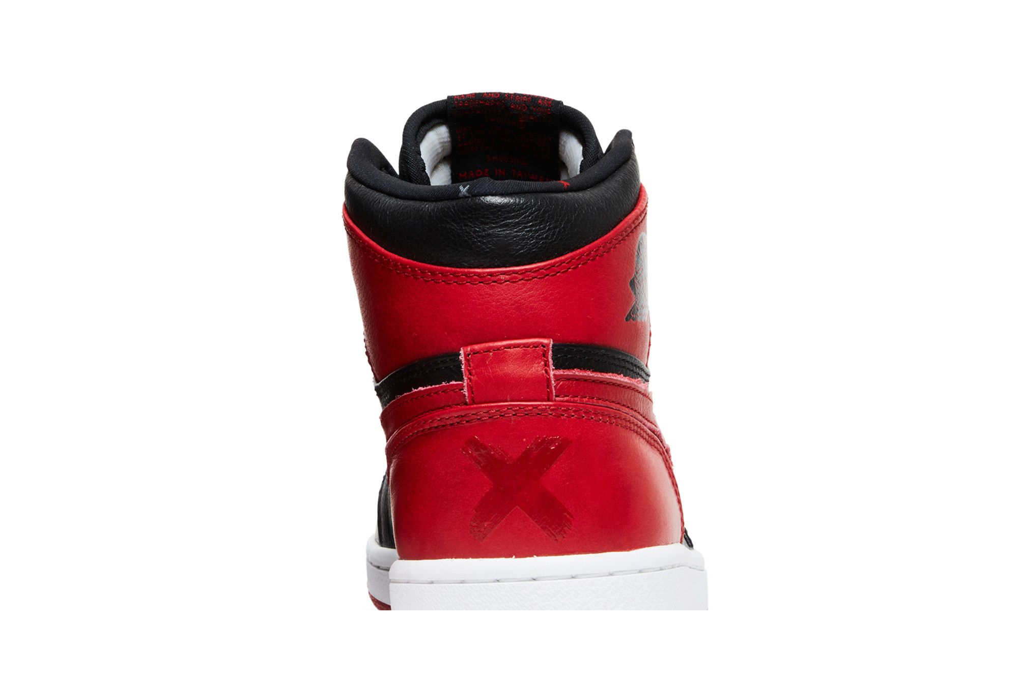 Buy Air Jordan 1 Retro High Banned 2011 432001 001 GOAT