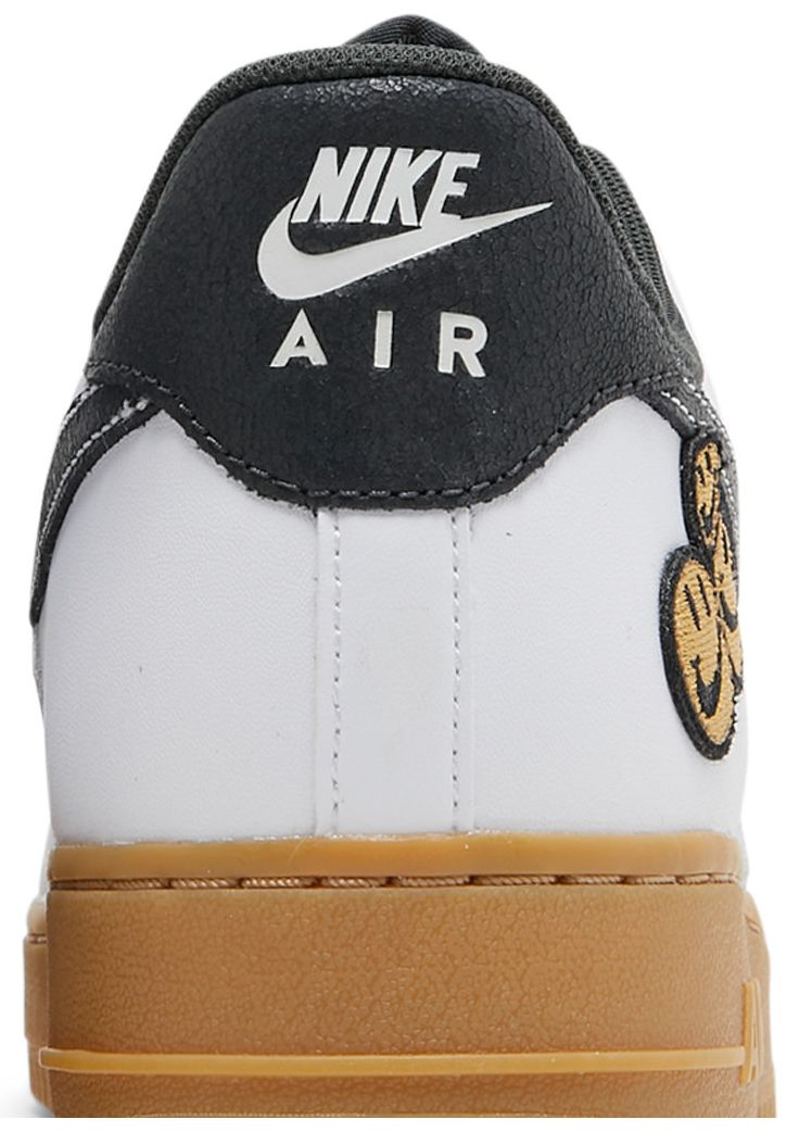 Nike Air Force 1 LV8 Go The Extra Smile