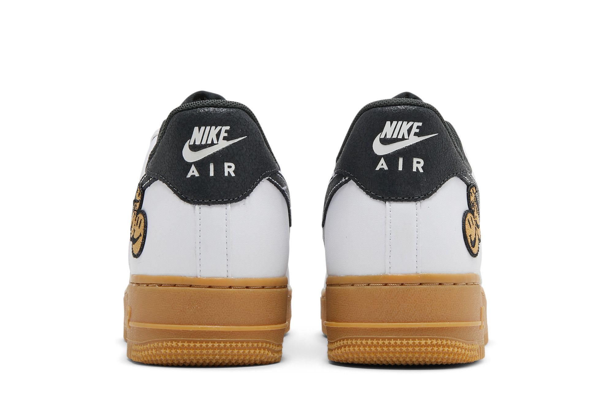 Nike air force 1 07 lv8 and smiley clearance