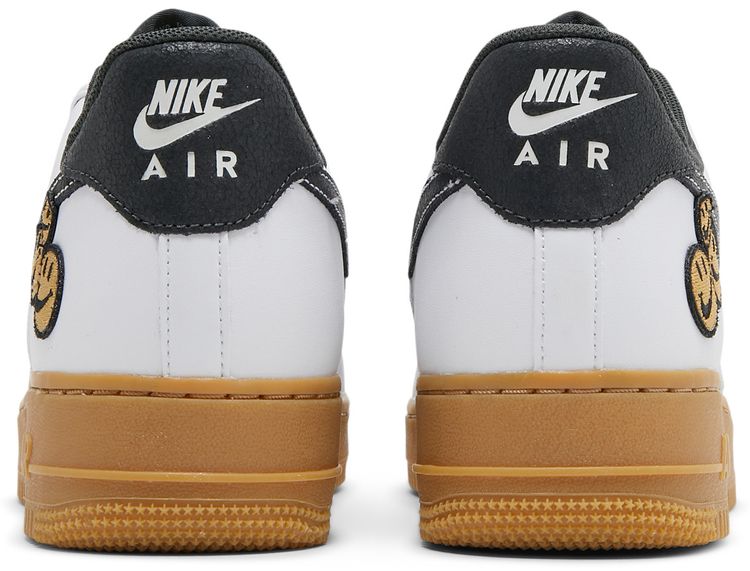 Nike Air Force 1 LV8 Go The Extra Smile