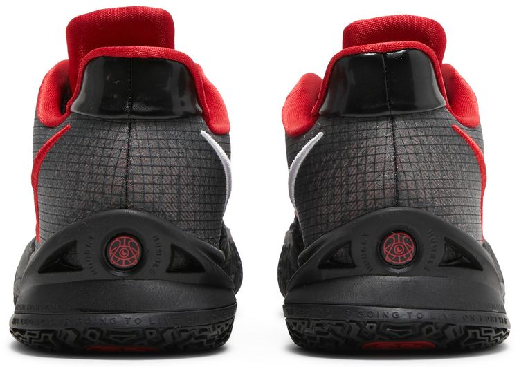 Nike Kyrie Low 4 Bred